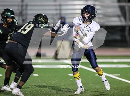 Thumbnail 3 in River City @ Monterey Trail photogallery.