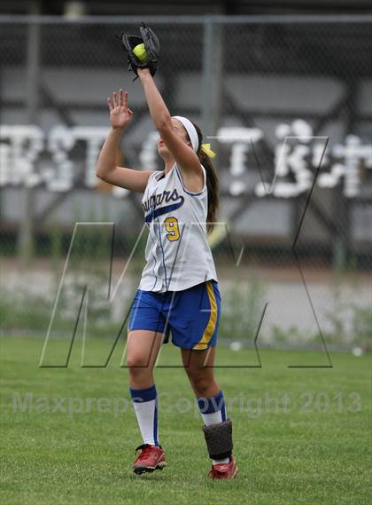 Thumbnail 1 in East Hampton @ Haddam-Killingworth (Shoreline Conference Quarterfinal) photogallery.