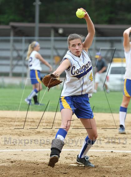 Thumbnail 3 in East Hampton @ Haddam-Killingworth (Shoreline Conference Quarterfinal) photogallery.