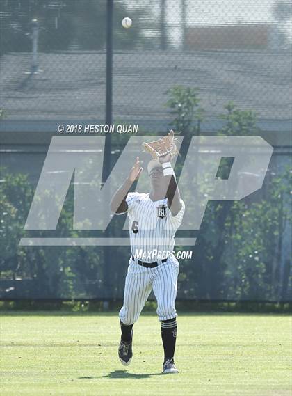 Thumbnail 2 in Mater Dei @ Servite photogallery.