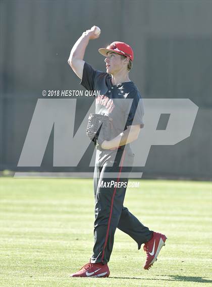 Thumbnail 1 in Mater Dei @ Servite photogallery.