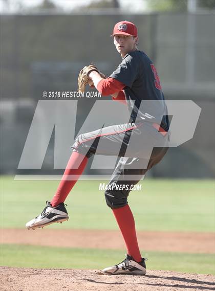 Thumbnail 2 in Mater Dei @ Servite photogallery.