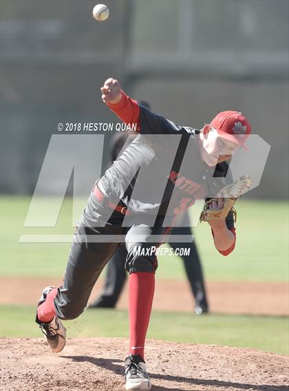 Thumbnail 2 in Mater Dei @ Servite photogallery.
