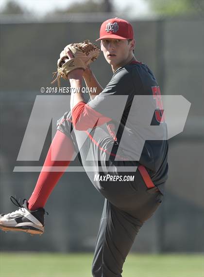 Thumbnail 1 in Mater Dei @ Servite photogallery.