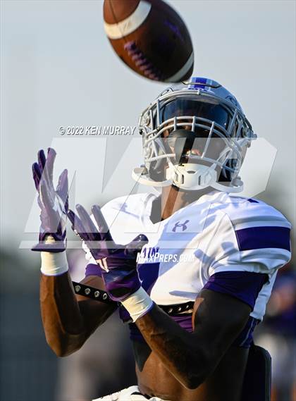 Thumbnail 1 in Klein Cain vs Klein Forest photogallery.