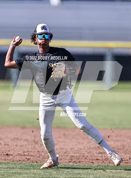 Thumbnail 2 in Mendota @ Fresno Christian (CIF Central Section D6 Semi Final) photogallery.