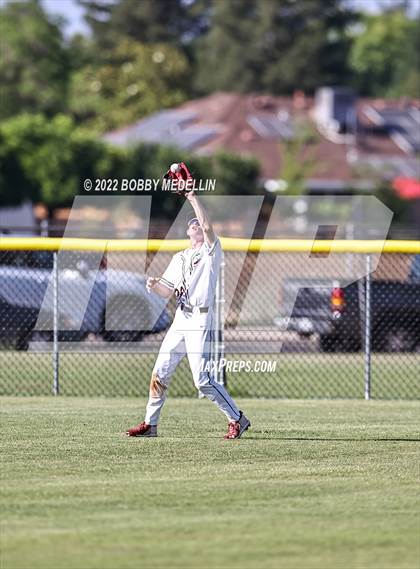 Thumbnail 2 in Mendota @ Fresno Christian (CIF Central Section D6 Semi Final) photogallery.