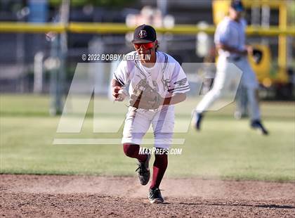 Thumbnail 2 in Mendota @ Fresno Christian (CIF Central Section D6 Semi Final) photogallery.