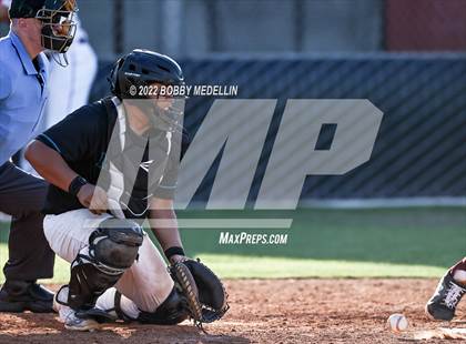 Thumbnail 1 in Mendota @ Fresno Christian (CIF Central Section D6 Semi Final) photogallery.
