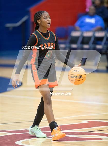 Thumbnail 2 in Rutland @ Lamar County (0scar Wimberly Christmas Classic @ Lamar County HS) photogallery.