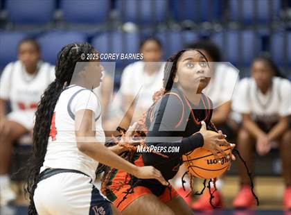 Thumbnail 2 in Rutland @ Lamar County (0scar Wimberly Christmas Classic @ Lamar County HS) photogallery.