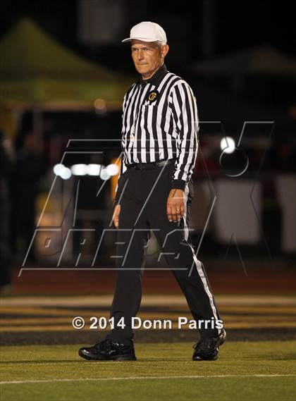 Thumbnail 3 in Redlands East Valley vs. Ridgeview (CIF SoCal Regional D2 Final) photogallery.