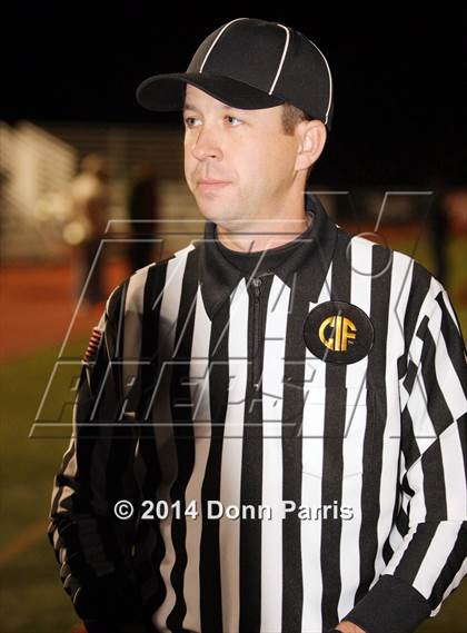 Thumbnail 1 in Redlands East Valley vs. Ridgeview (CIF SoCal Regional D2 Final) photogallery.