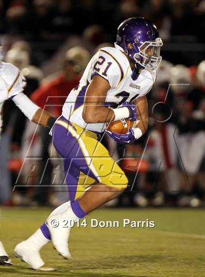 Thumbnail 1 in Redlands East Valley vs. Ridgeview (CIF SoCal Regional D2 Final) photogallery.