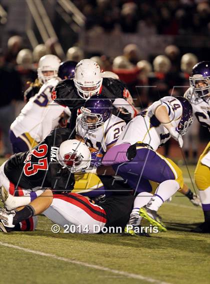 Thumbnail 3 in Redlands East Valley vs. Ridgeview (CIF SoCal Regional D2 Final) photogallery.