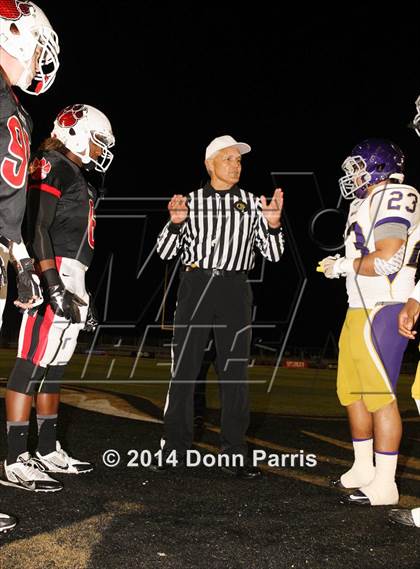 Thumbnail 1 in Redlands East Valley vs. Ridgeview (CIF SoCal Regional D2 Final) photogallery.