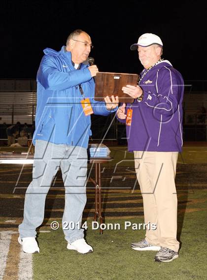 Thumbnail 3 in Redlands East Valley vs. Ridgeview (CIF SoCal Regional D2 Final) photogallery.