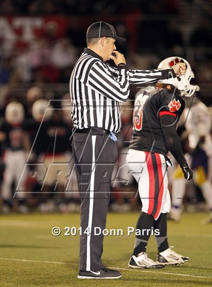 Thumbnail 3 in Redlands East Valley vs. Ridgeview (CIF SoCal Regional D2 Final) photogallery.
