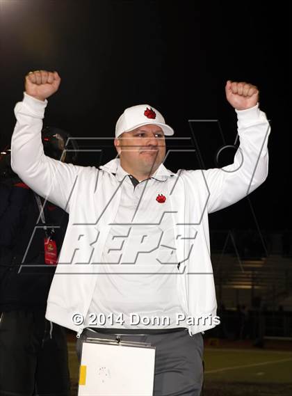 Thumbnail 3 in Redlands East Valley vs. Ridgeview (CIF SoCal Regional D2 Final) photogallery.