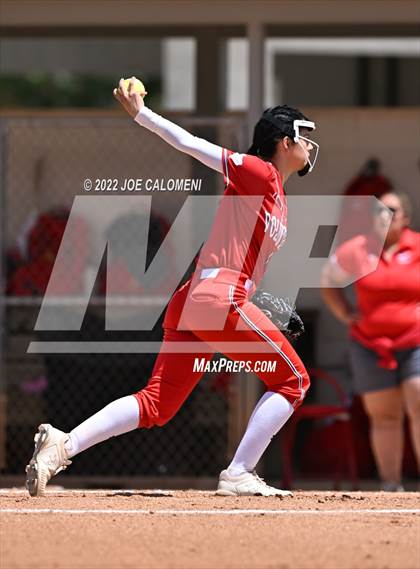 Thumbnail 3 in Madison vs Lee photogallery.