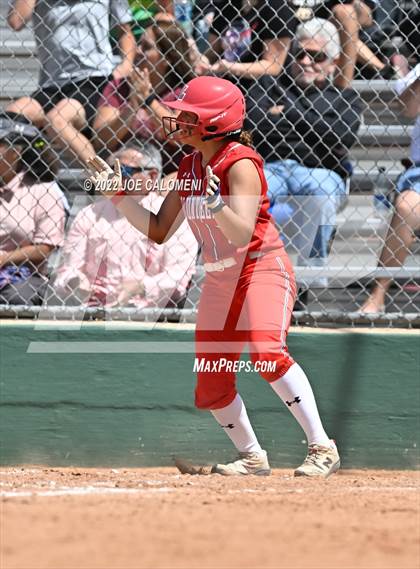 Thumbnail 3 in Madison vs Lee photogallery.