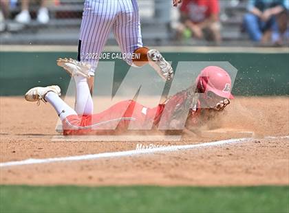 Thumbnail 1 in Madison vs Lee photogallery.