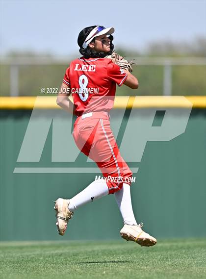 Thumbnail 3 in Madison vs Lee photogallery.