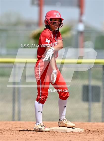 Thumbnail 3 in Madison vs Lee photogallery.