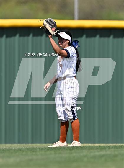 Thumbnail 2 in Madison vs Lee photogallery.