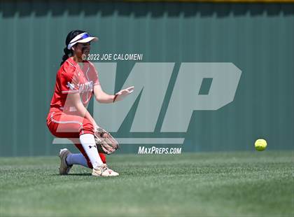 Thumbnail 2 in Madison vs Lee photogallery.