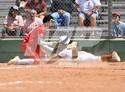Thumbnail 3 in Madison vs Lee photogallery.