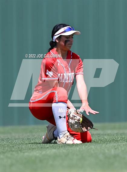 Thumbnail 2 in Madison vs Lee photogallery.