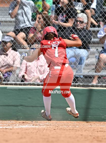 Thumbnail 1 in Madison vs Lee photogallery.