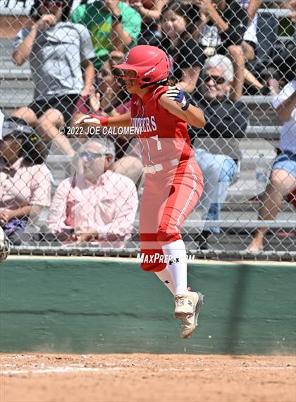 Thumbnail 1 in Madison vs Lee photogallery.