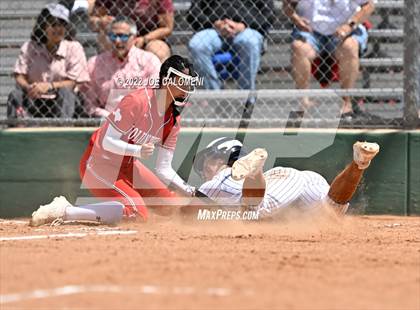 Thumbnail 3 in Madison vs Lee photogallery.