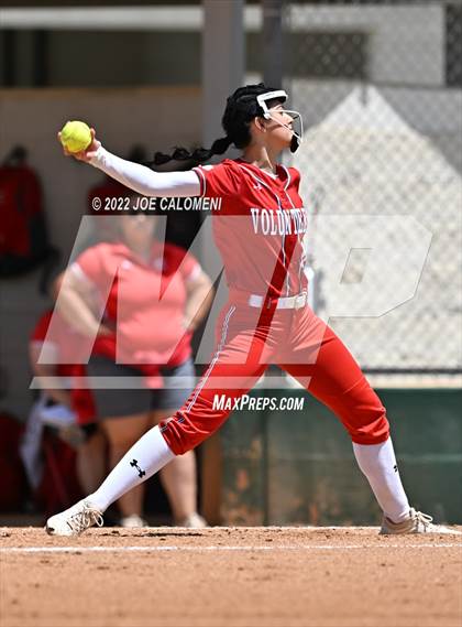 Thumbnail 2 in Madison vs Lee photogallery.