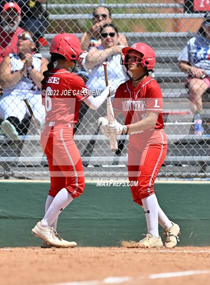 Thumbnail 1 in Madison vs Lee photogallery.