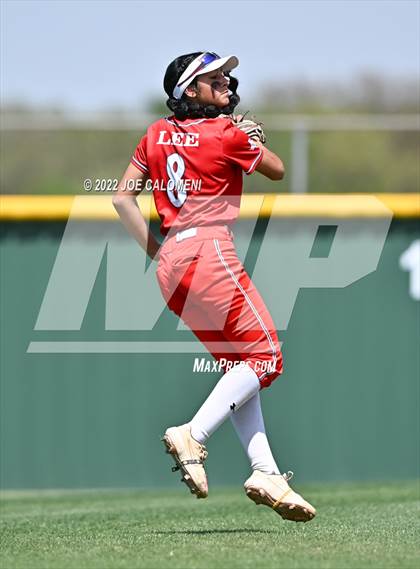 Thumbnail 1 in Madison vs Lee photogallery.