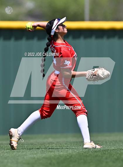 Thumbnail 1 in Madison vs Lee photogallery.