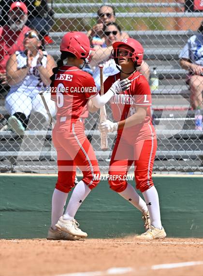 Thumbnail 3 in Madison vs Lee photogallery.