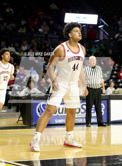 Thumbnail 2 in Blue Valley Northwest vs. Heights (KSHSAA 6A Final) photogallery.