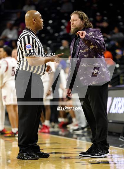 Thumbnail 3 in Blue Valley Northwest vs. Heights (KSHSAA 6A Final) photogallery.