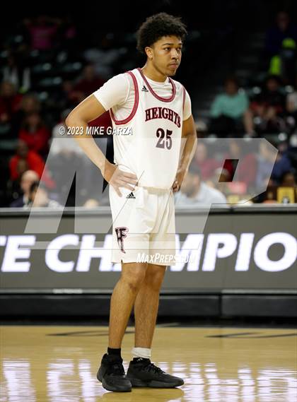 Thumbnail 1 in Blue Valley Northwest vs. Heights (KSHSAA 6A Final) photogallery.