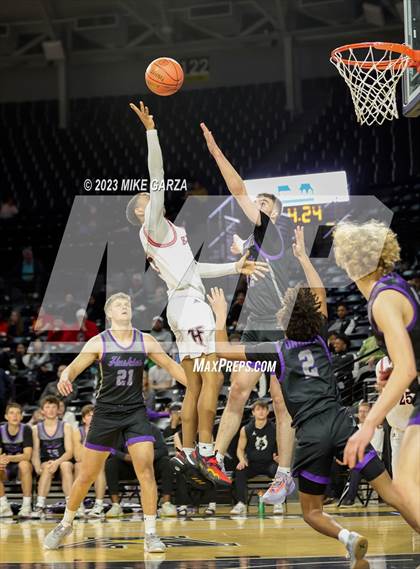 Thumbnail 3 in Blue Valley Northwest vs. Heights (KSHSAA 6A Final) photogallery.