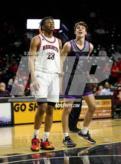 Thumbnail 2 in Blue Valley Northwest vs. Heights (KSHSAA 6A Final) photogallery.