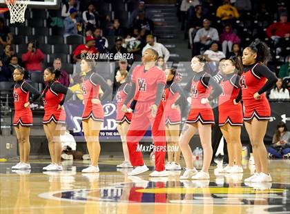 Thumbnail 2 in Blue Valley Northwest vs. Heights (KSHSAA 6A Final) photogallery.