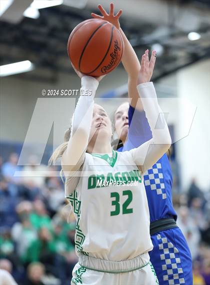 Thumbnail 1 in Warren vs Fairland (OHSAA D2 District Semifinal) photogallery.