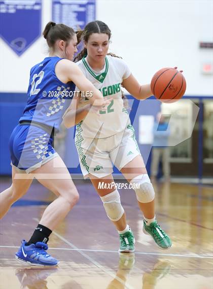 Thumbnail 3 in Warren vs Fairland (OHSAA D2 District Semifinal) photogallery.