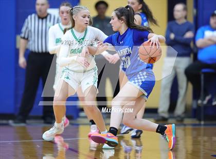Thumbnail 3 in Warren vs Fairland (OHSAA D2 District Semifinal) photogallery.