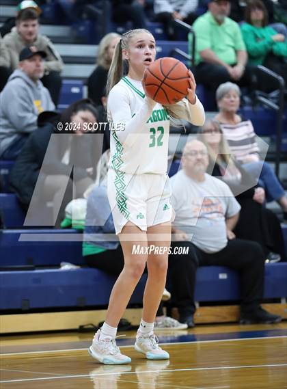 Thumbnail 1 in Warren vs Fairland (OHSAA D2 District Semifinal) photogallery.
